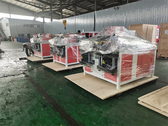 Will shipping marks and handling labels be attached to busbar machine crates