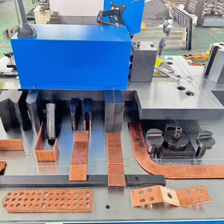 What shapes of busbars can the busbar bending machine process?